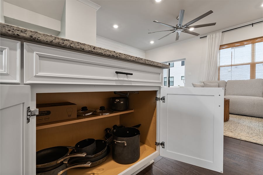Furnished Finder property 1020852_1 photo 32