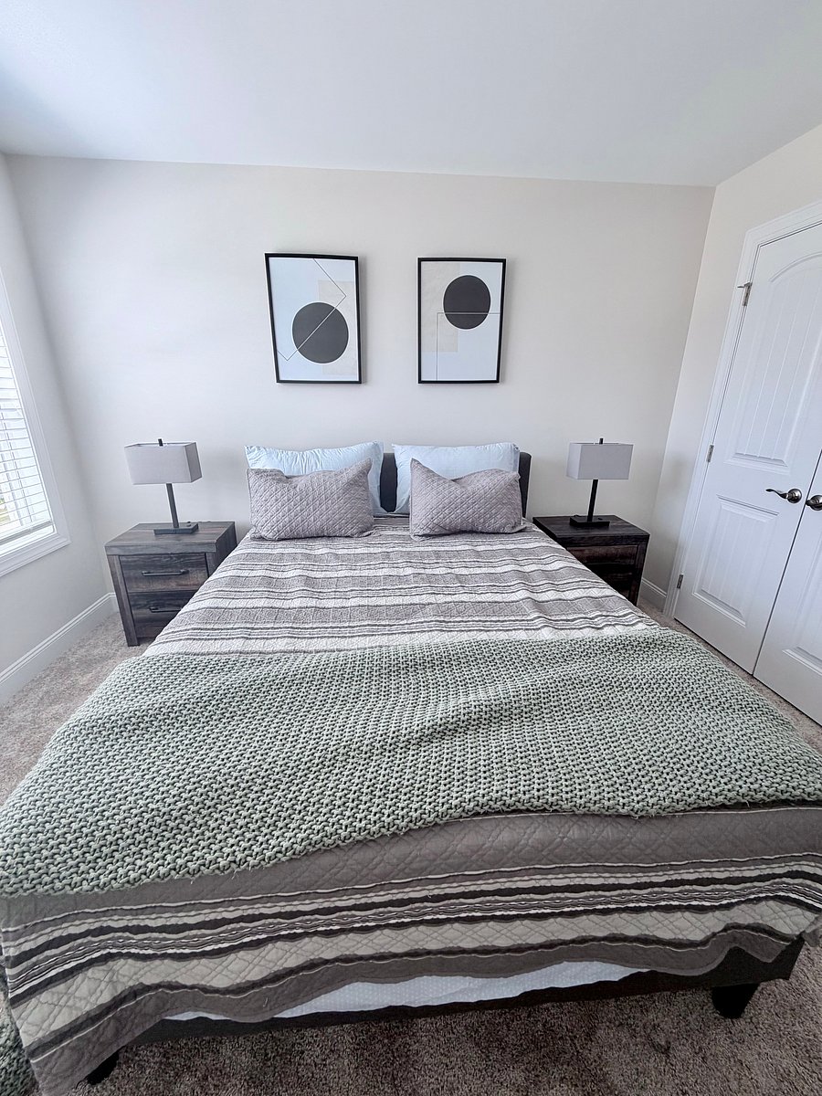 Guest bedroom #2 on third floor
