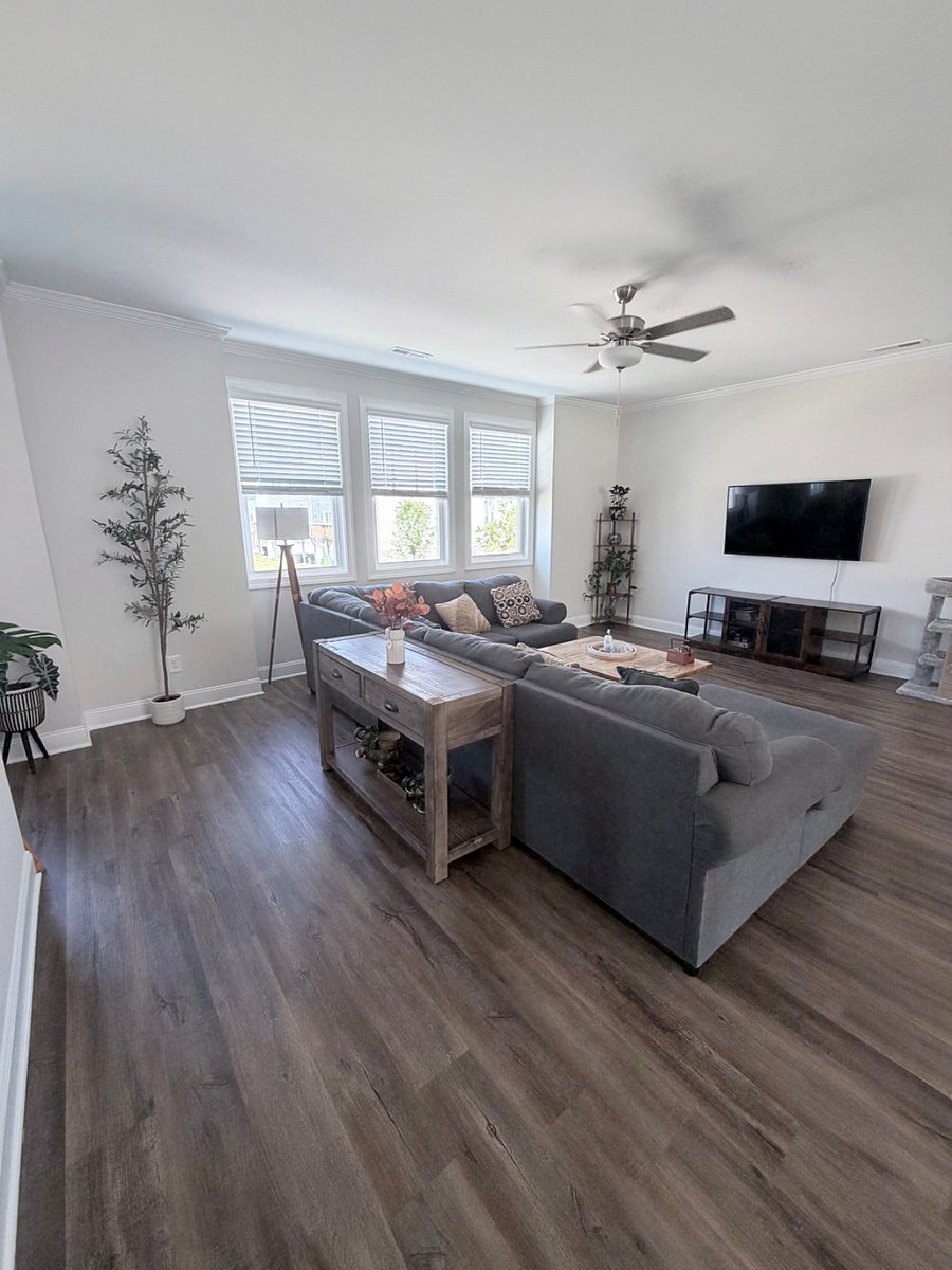 Furnished Finder property 1020856_1 photo 3