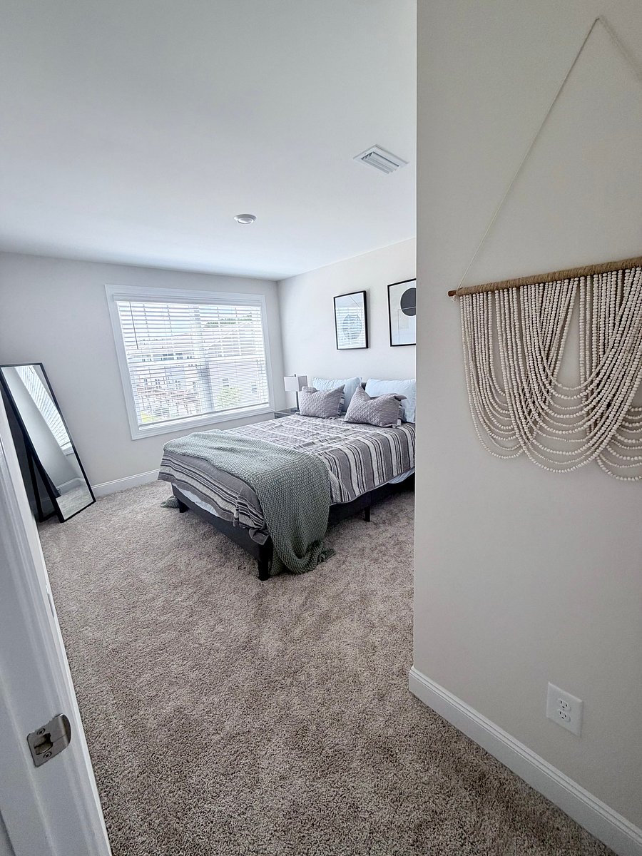 Guest bedroom #2 on third floor