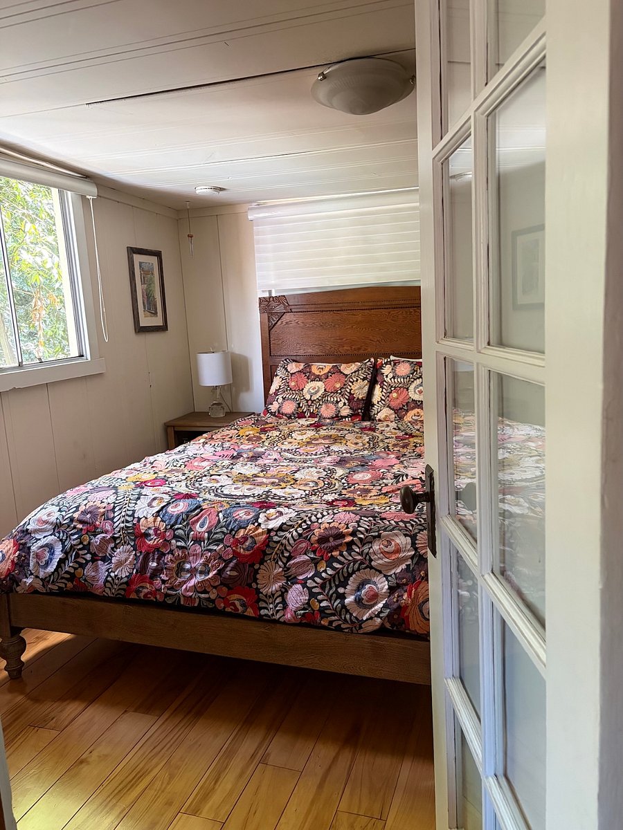 Furnished Finder property 1020859_1 photo 22