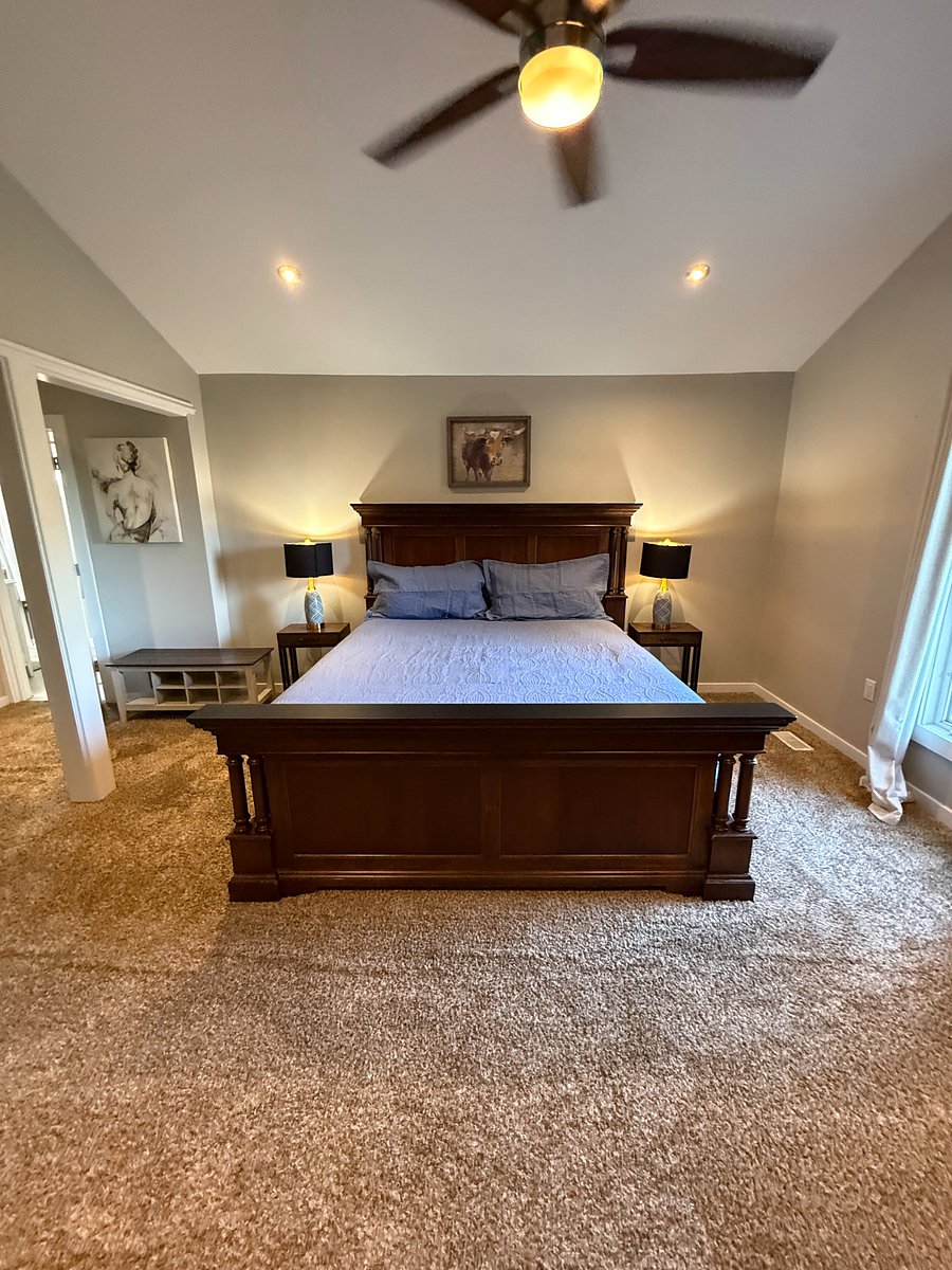 Master bedroom