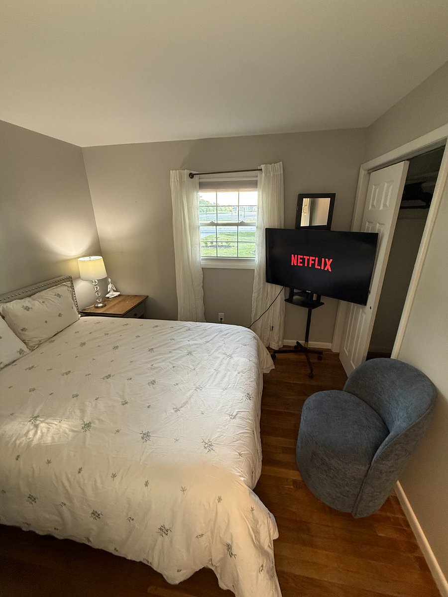 Furnished Finder property 1020873_1 photo 29