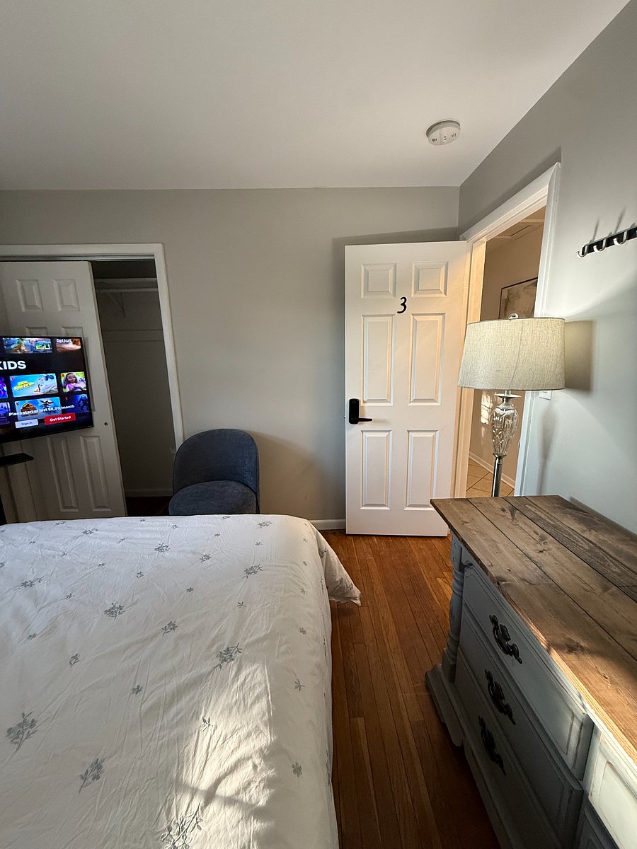 Furnished Finder property 1020873_1 photo 31