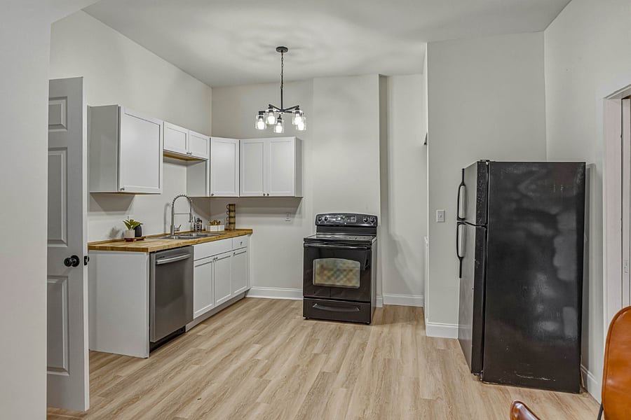 Furnished Finder property 1020874_1 photo 4