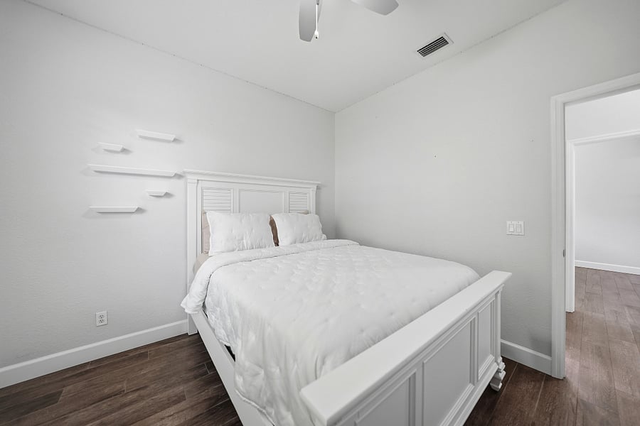 Furnished Finder property 1020875_1 photo 22