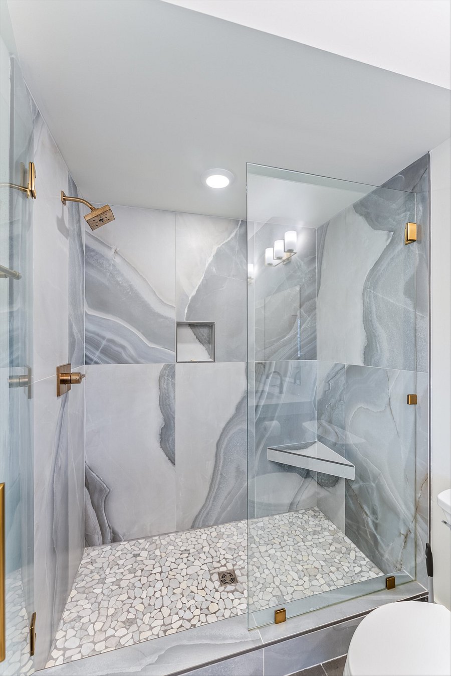 Furnished Finder property 1020888_1 photo 16