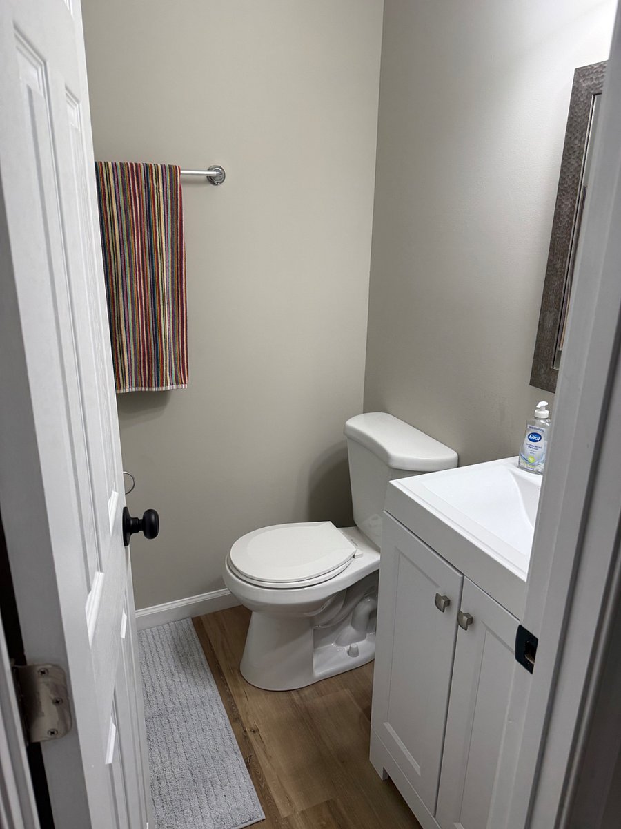 Upstairs Bathroom