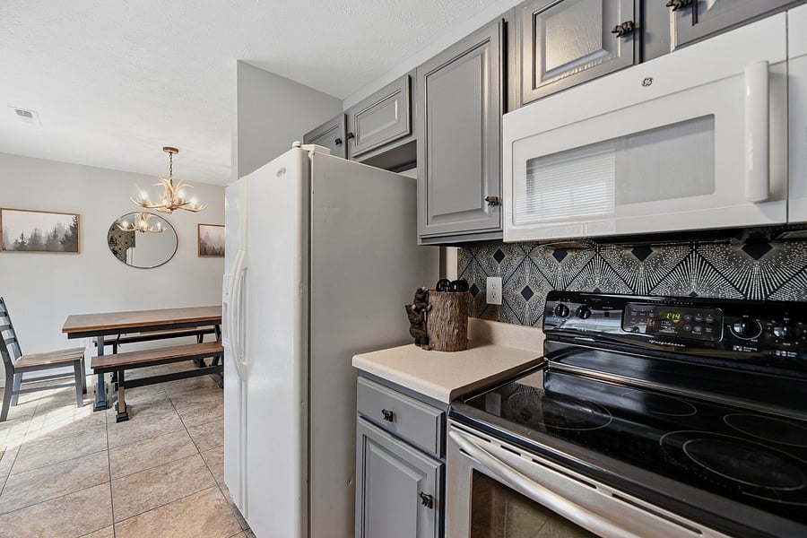 Furnished Finder property 1020908_1 photo 4