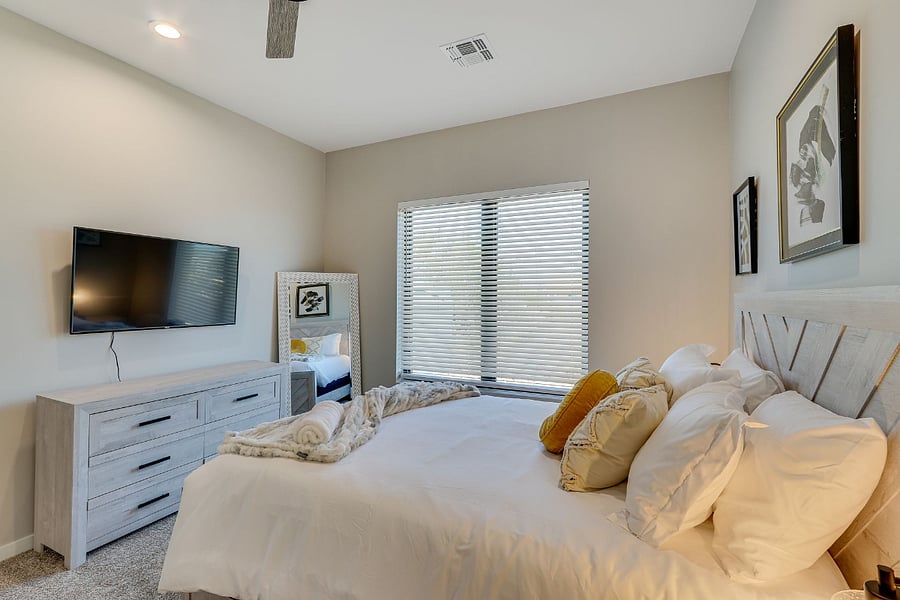 Furnished Finder property 1020910_1 photo 31