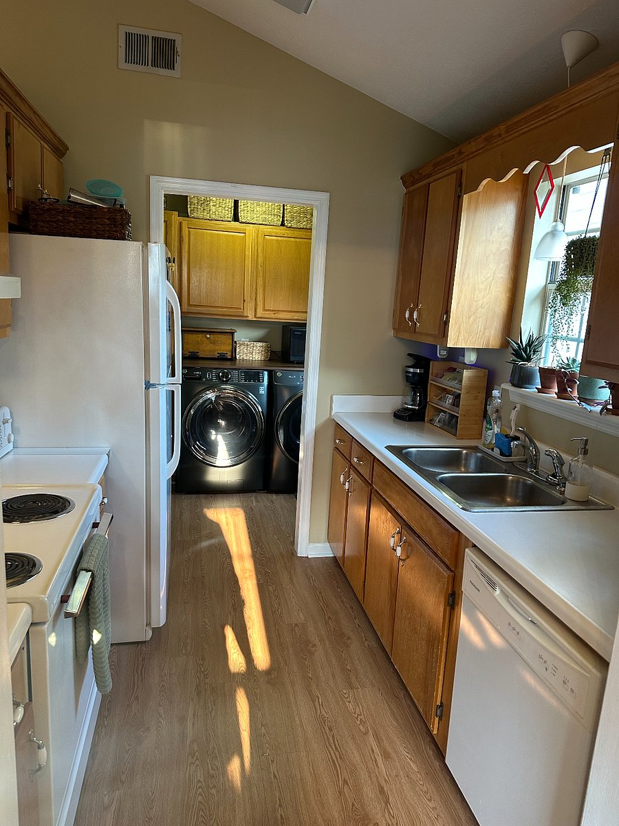 Furnished Finder property 1020913_1 photo 13
