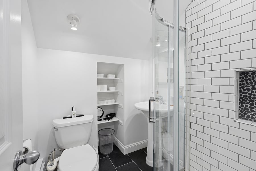 Furnished Finder property 1020918_1 photo 25