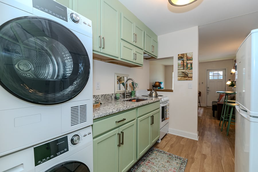 Furnished Finder property 1020950_1 photo 1