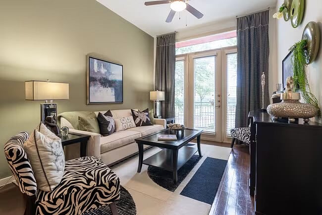 Furnished Finder property 1020981_1 photo 5