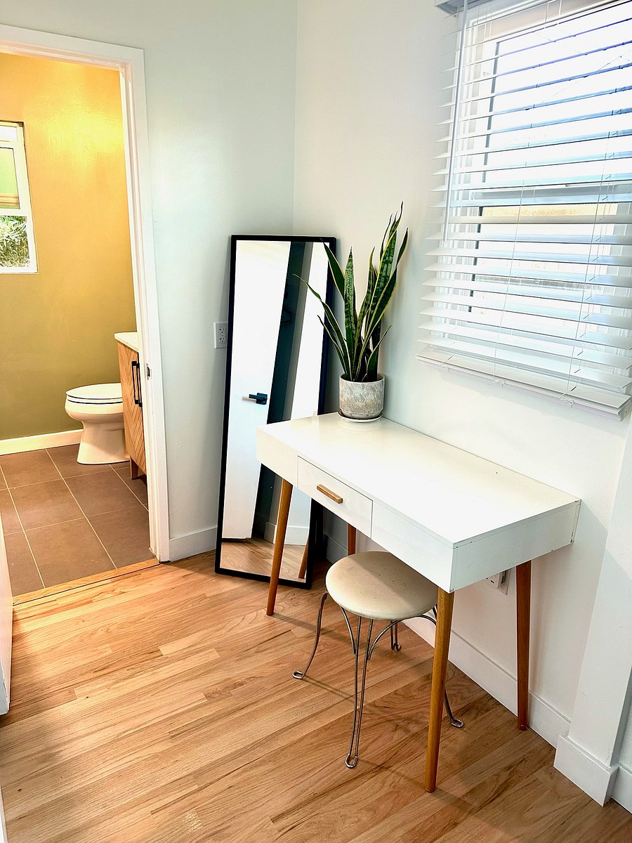 Furnished Finder property 1020998_1 photo 25