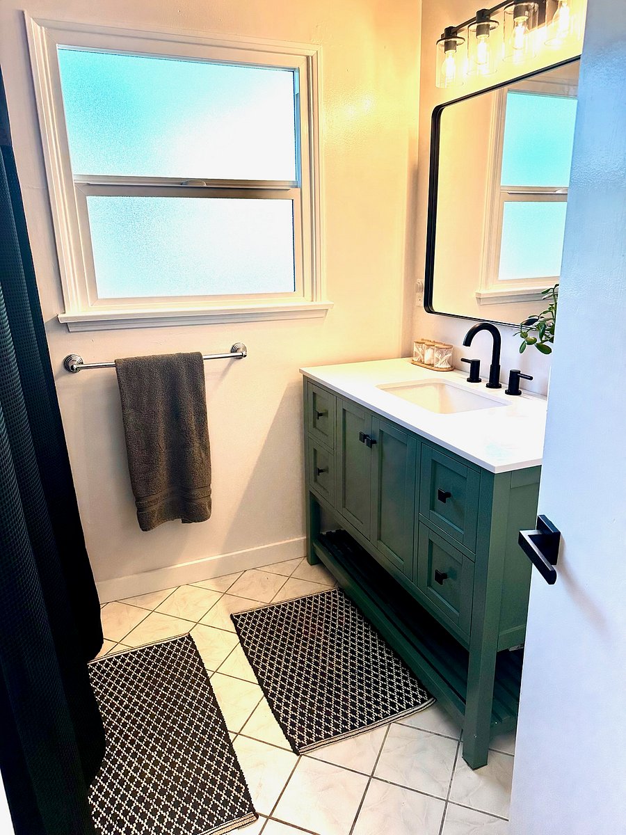 Furnished Finder property 1020998_1 photo 22