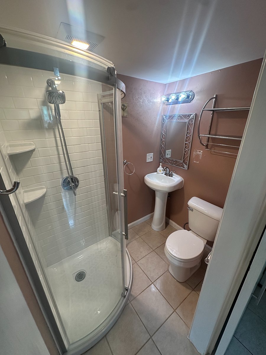 Furnished Finder property 1021000_1 photo 28
