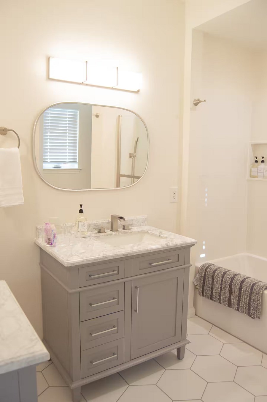 Furnished Finder property 1021001_1 photo 44