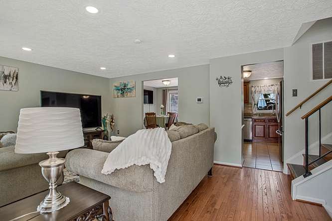 Furnished Finder property 1021004_1 photo 5