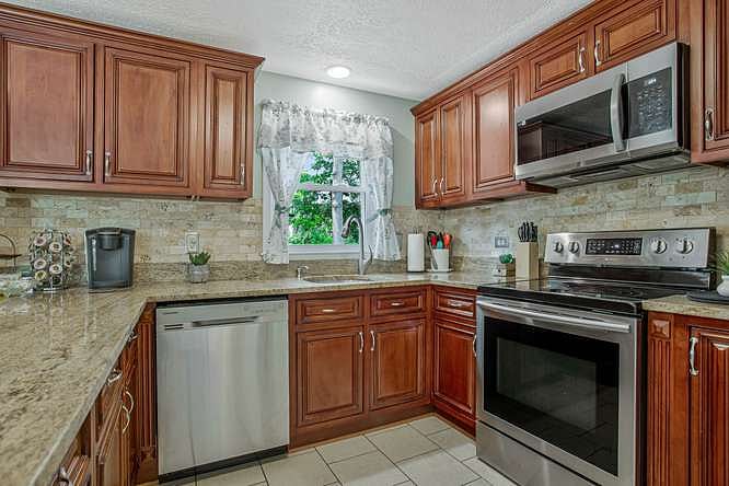 Furnished Finder property 1021004_1 photo 7