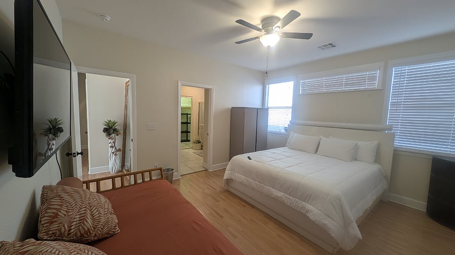 Furnished Finder property 1021073_1 photo 10