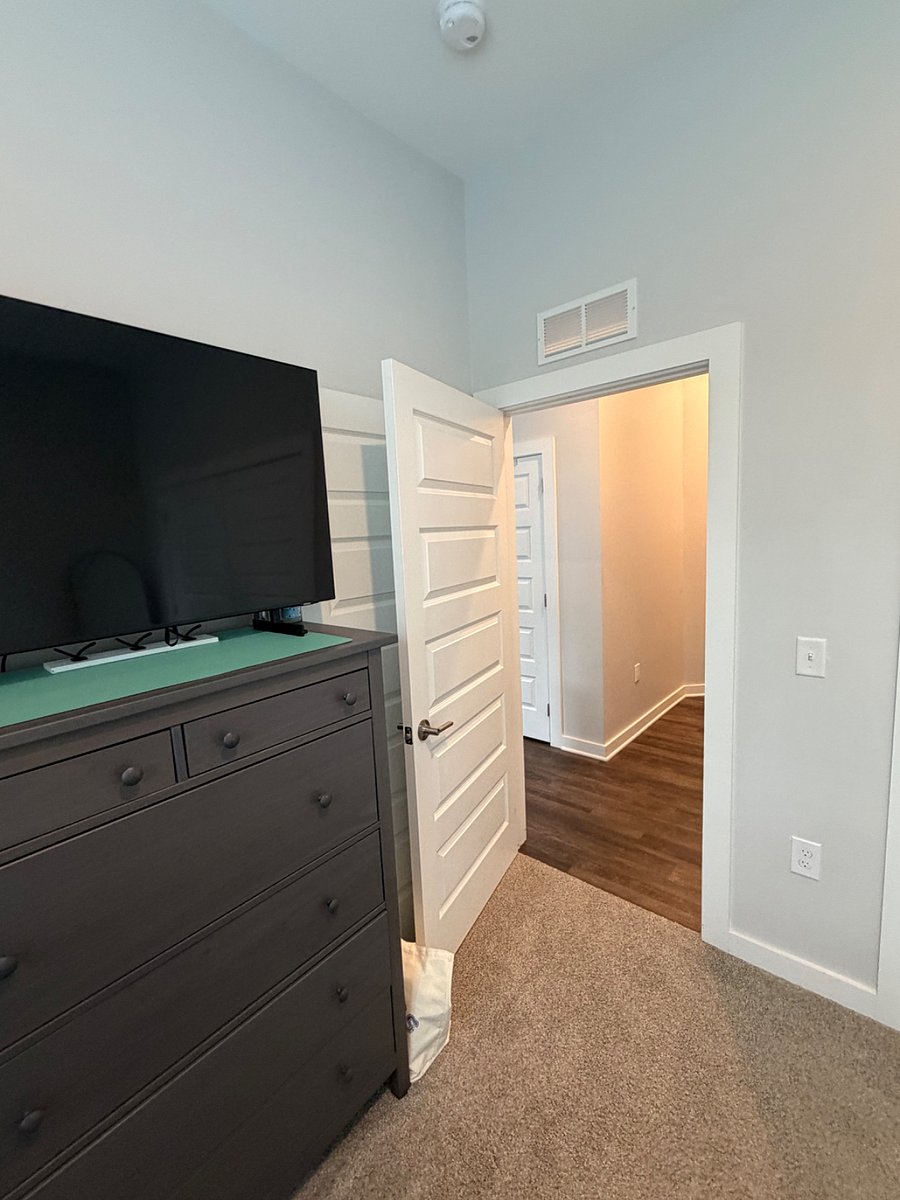 Furnished Finder property 1021075_1 photo 10