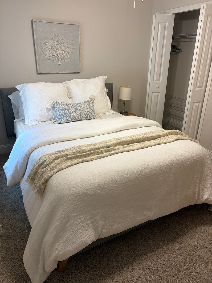 Furnished Finder property 1021077_1 photo 31
