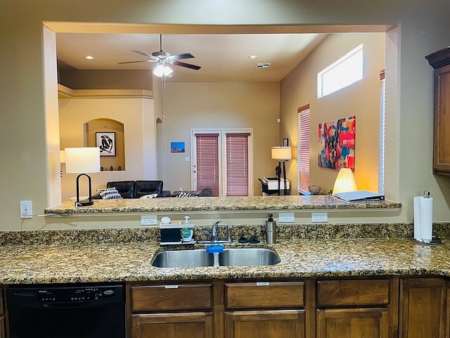 Furnished Finder property 1021082_1 photo 8