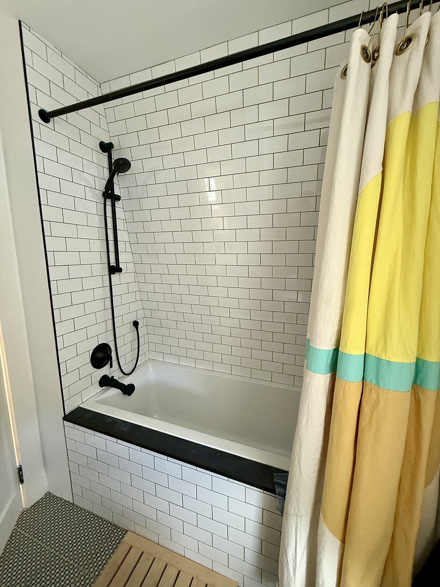 Furnished Finder property 1021085_1 photo 24