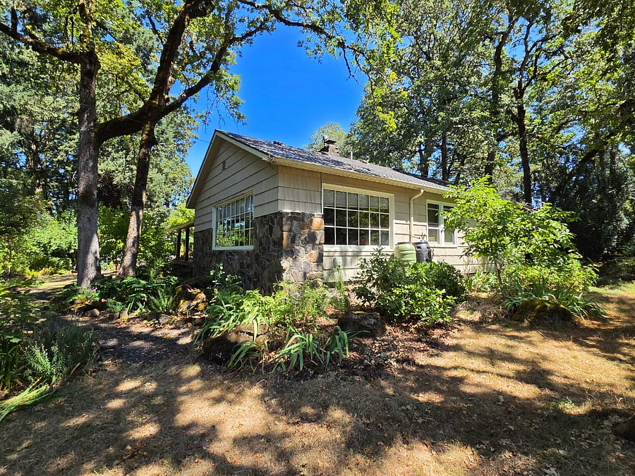 Furnished Finder property 1021086_1 photo 17
