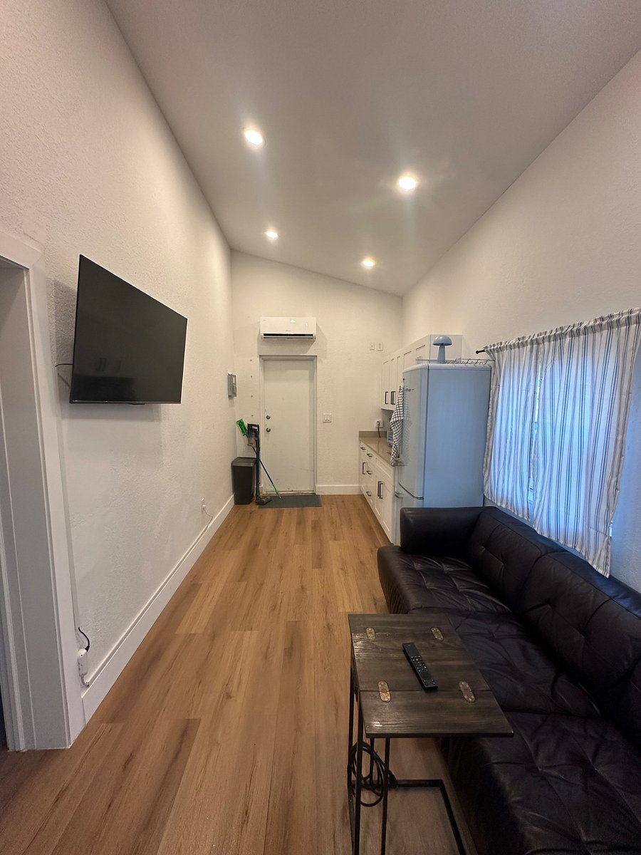 Furnished Finder property 1021091_1 photo 13