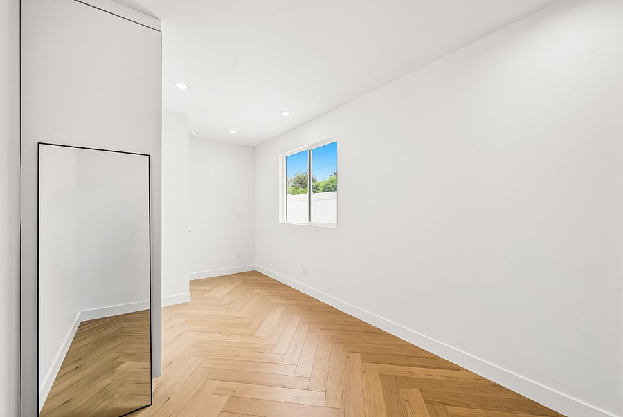 Furnished Finder property 1021098_1 photo 11