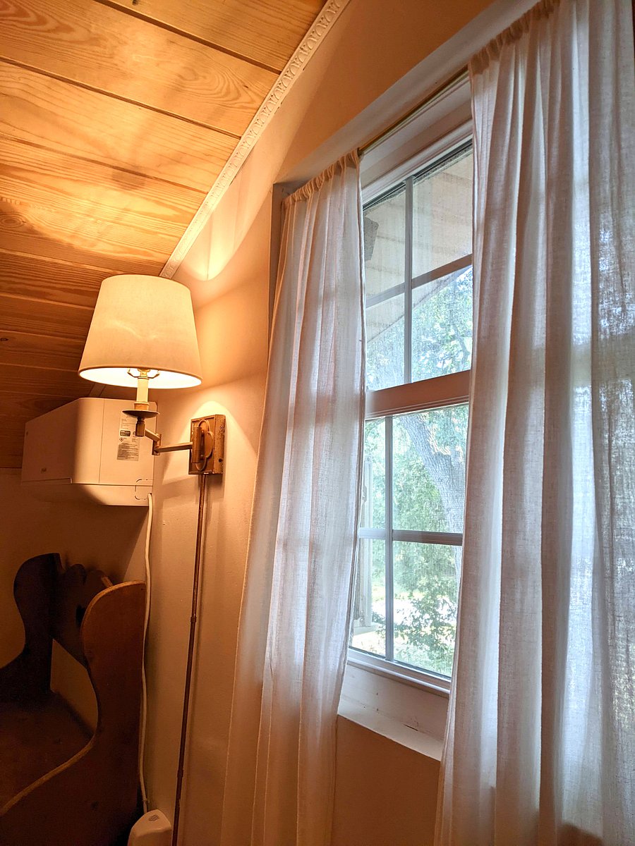 Furnished Finder property 1021142_1 photo 3