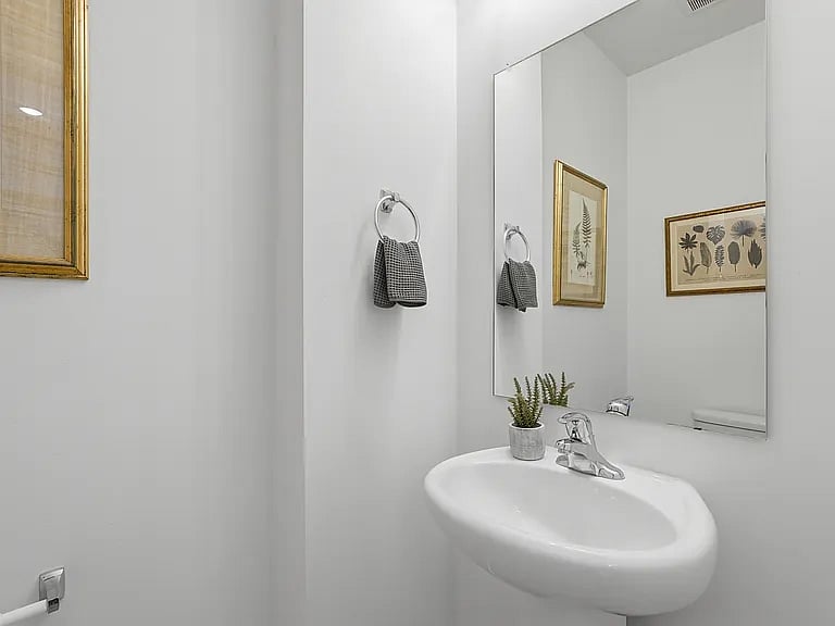 Furnished Finder property 1021167_1 photo 6