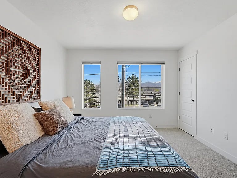 Furnished Finder property 1021167_1 photo 13
