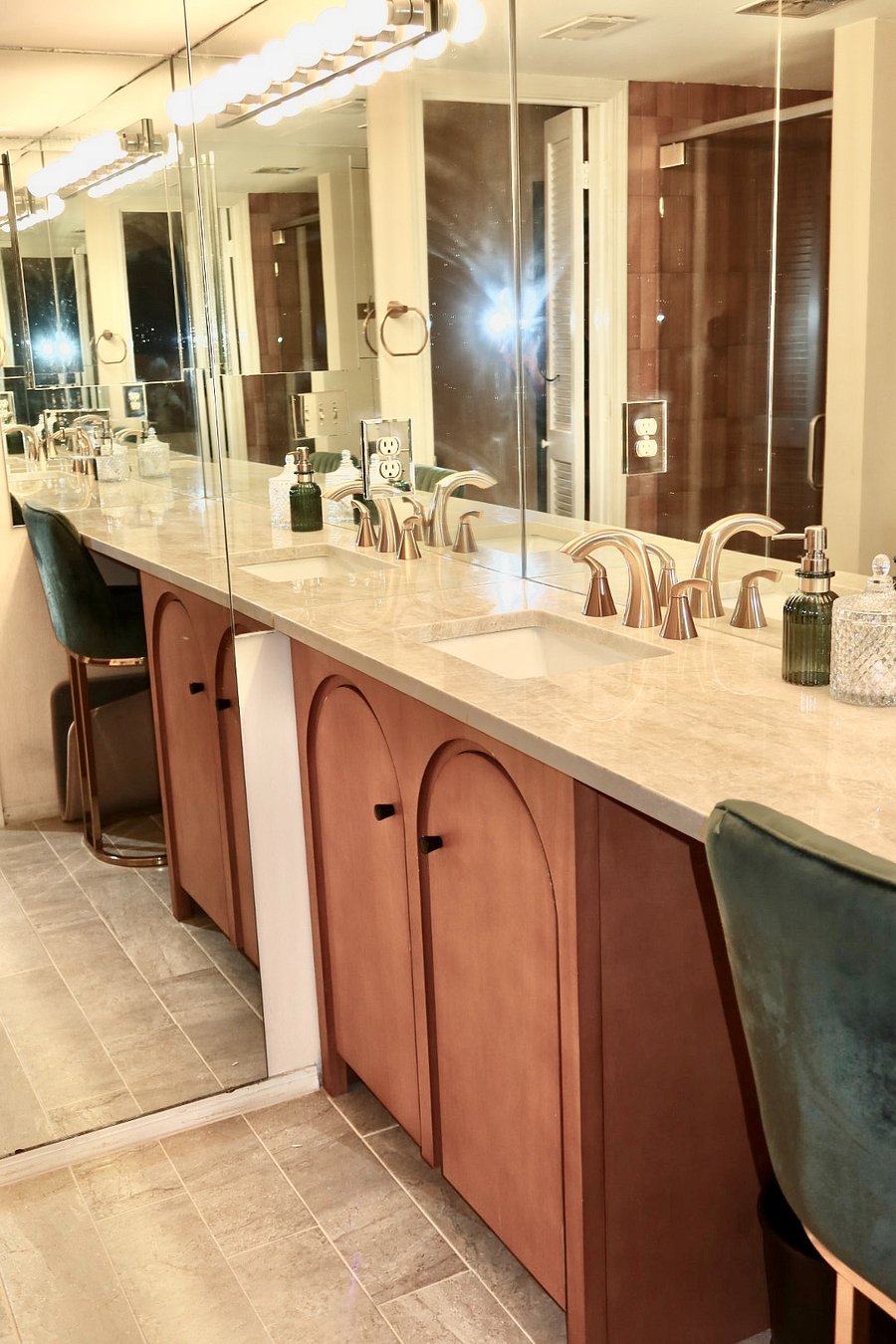 Furnished Finder property 1021169_1 photo 11