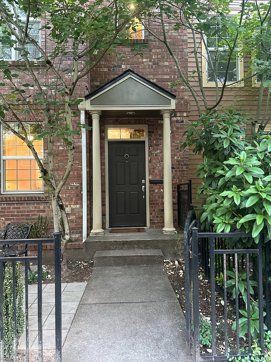 Furnished Finder property 1021177_1 photo 11