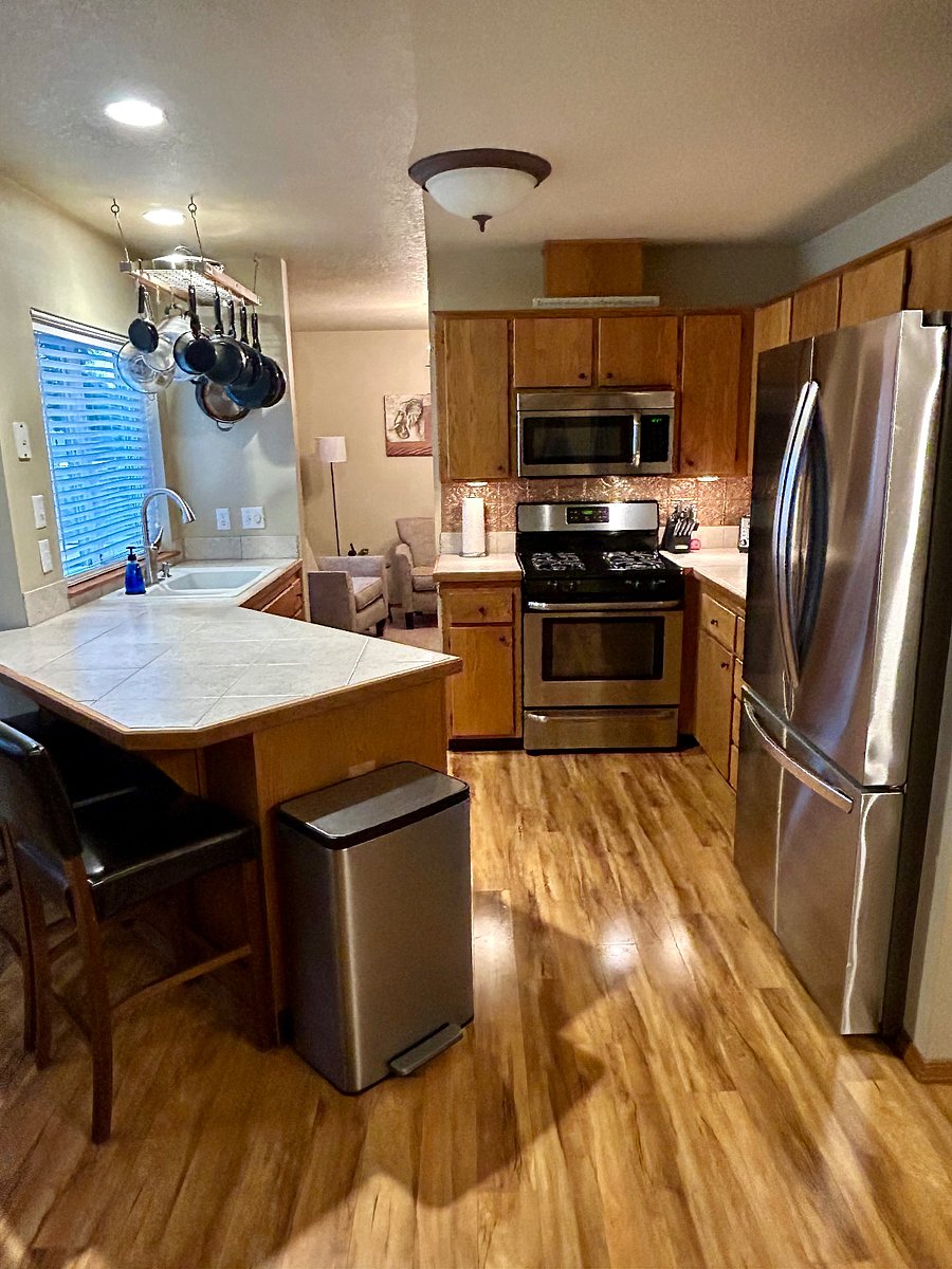 Full Sized Kitchen, Fully Equipped