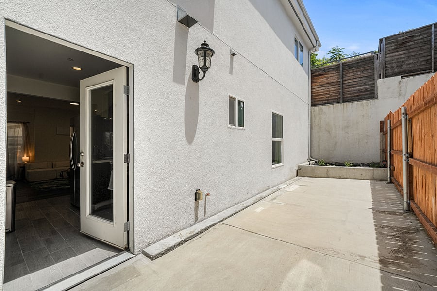 Furnished Finder property 1021186_2 photo 9