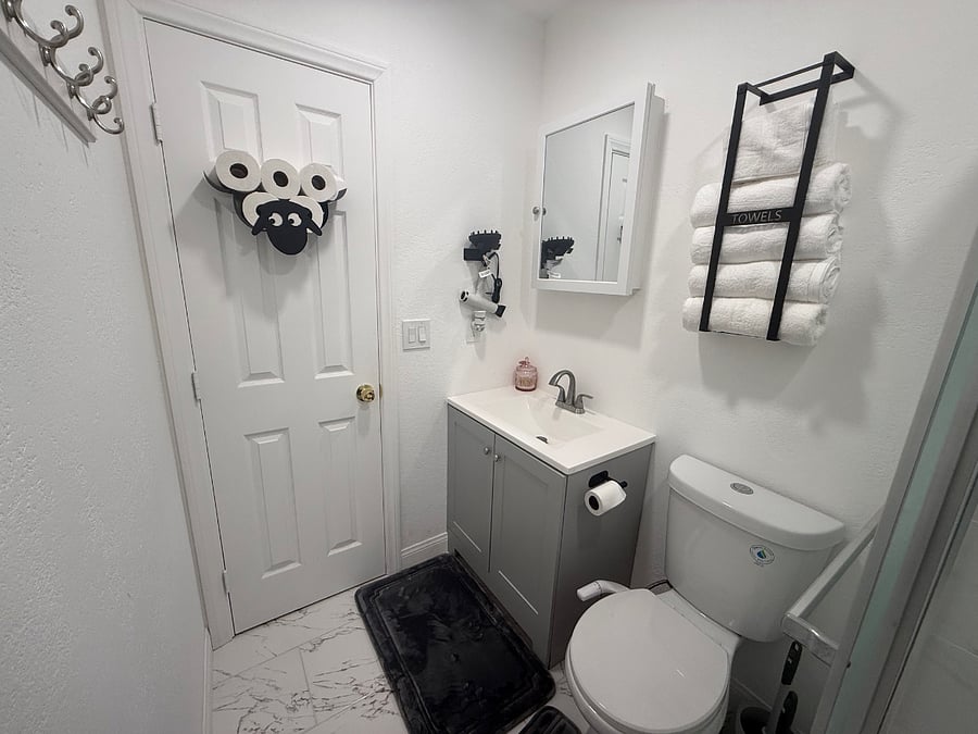 Furnished Finder property 1021190_1 photo 17