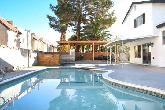 Furnished Finder property 1021202_1 photo 9