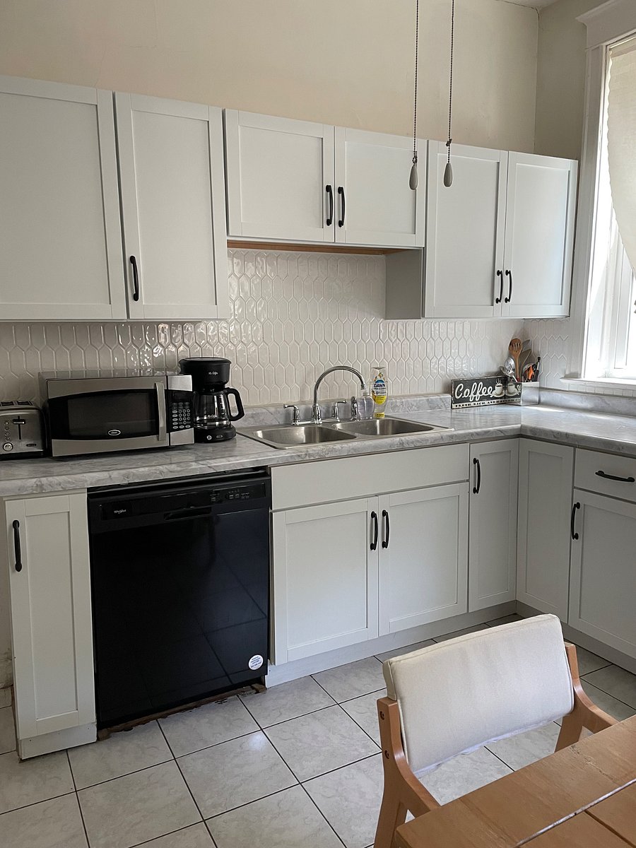 Furnished Finder property 1021210_1 photo 3