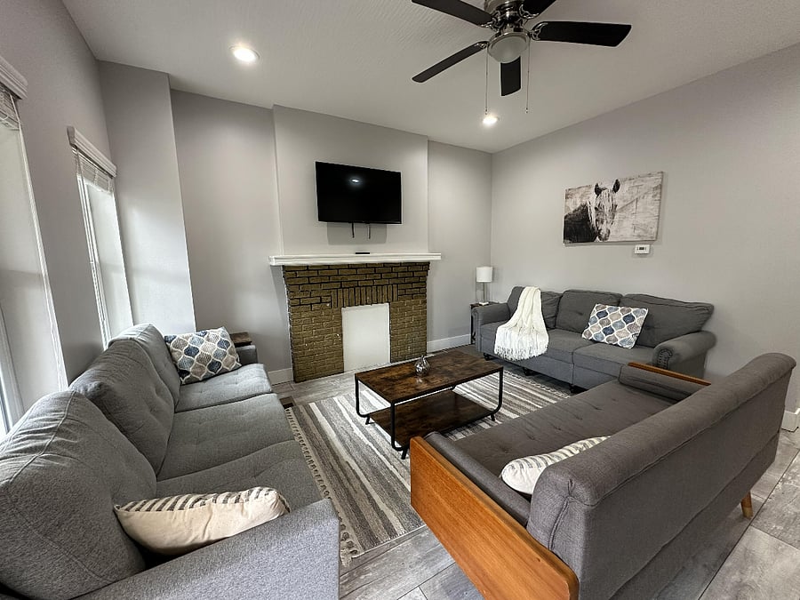 Furnished Finder property 1021226_1 photo 1
