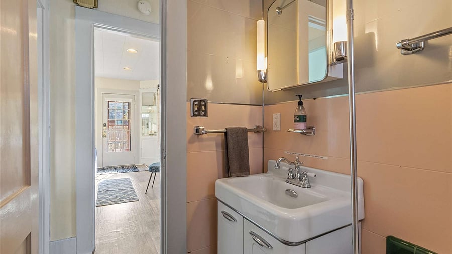 Furnished Finder property 1021239_1 photo 11