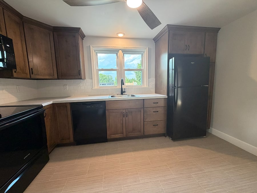 Furnished Finder property 1021241_1 photo 4