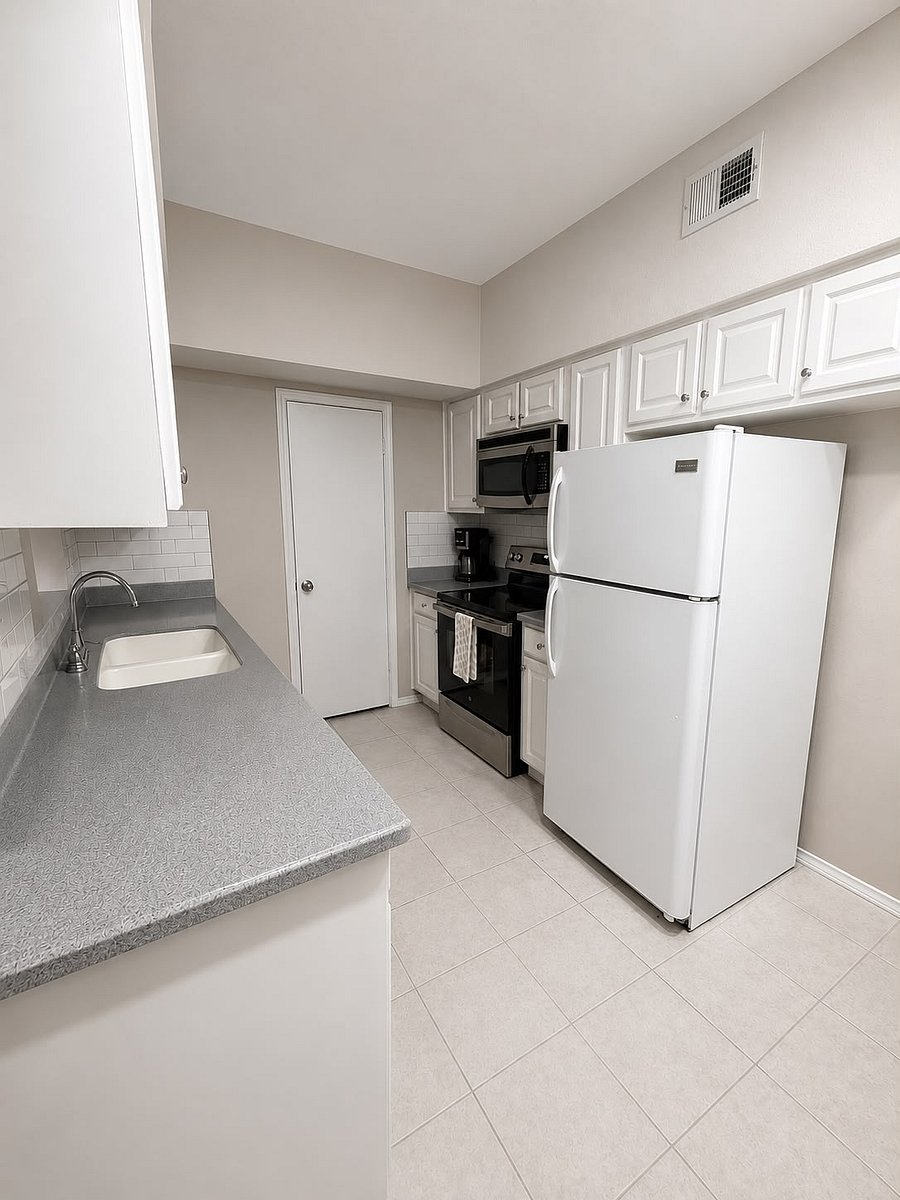 Furnished Finder property 1021251_1 photo 3