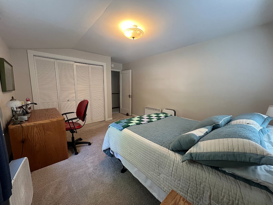 2nd Bedroom with Full Size Bed and Desk