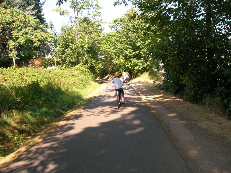 The 27 mile Burke Gilman trail starts in the park.