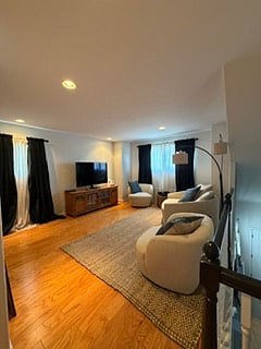Furnished Finder property 1021318_1 photo 6