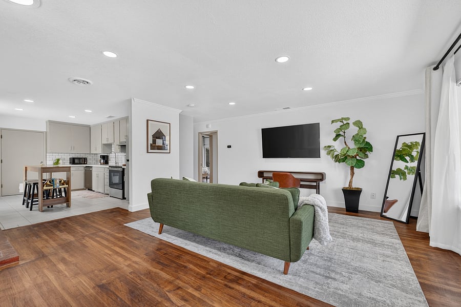 Furnished Finder property 1021351_1 photo 4